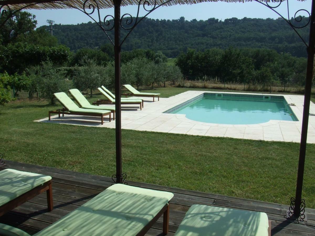 Mas La Cigaliere Bed & Breakfast Venasque Bagian luar foto