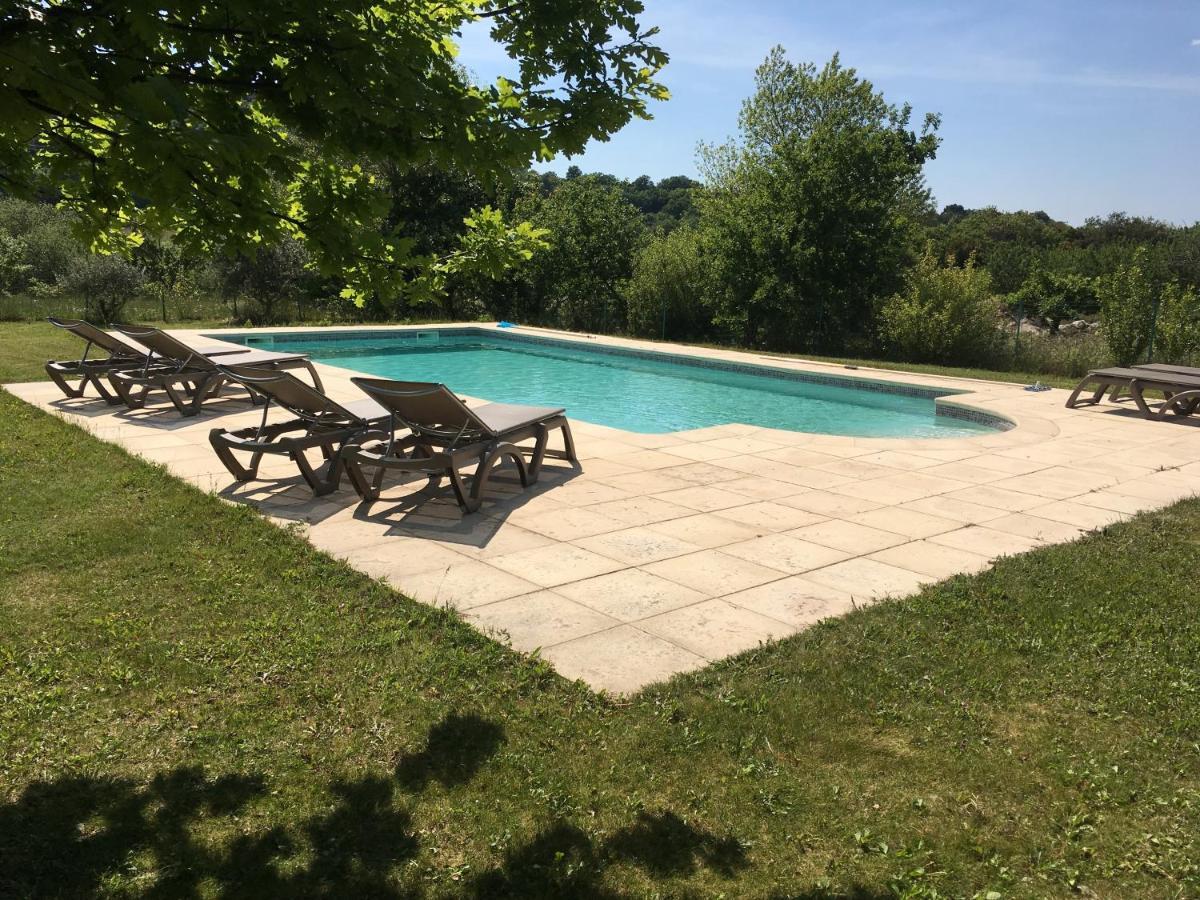 Mas La Cigaliere Bed & Breakfast Venasque Bagian luar foto